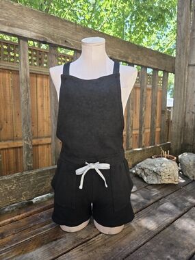 Black Stretchy Short Romper Overalls with White Drawstring ~ Adjustable Straps